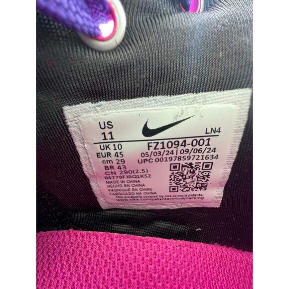 Nike LeBron 22 “Blacklight” size 11 men’s main image 5